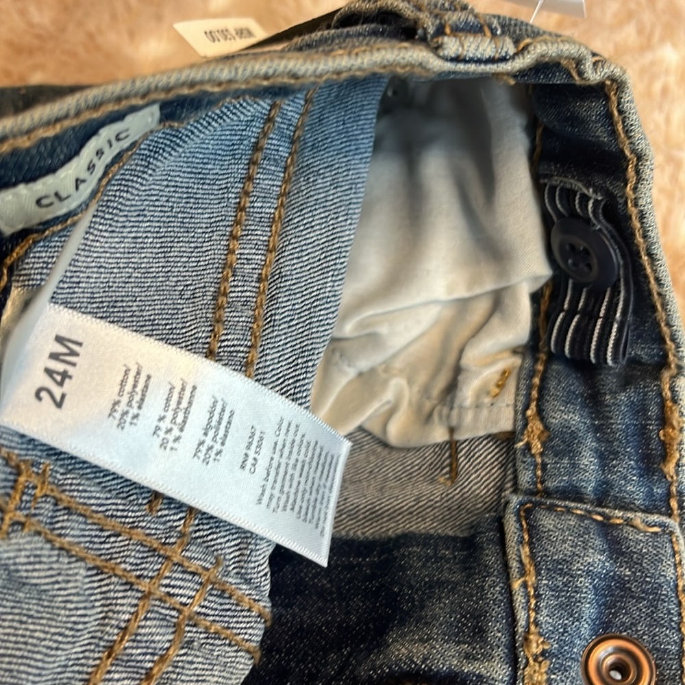 OshKosh B’Gosh 24 months boys classics jeans NWT - Picture 4 of 5
